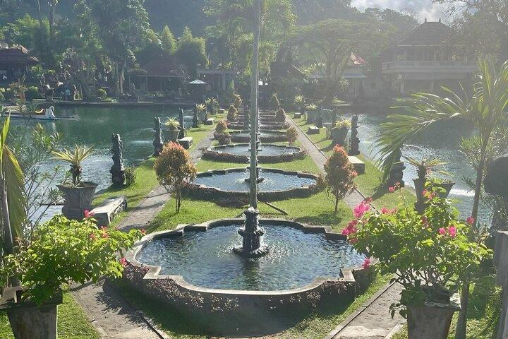Bali Instagramable Tour: Gates of Heaven Lempuyang - Water Palace - Waterfall