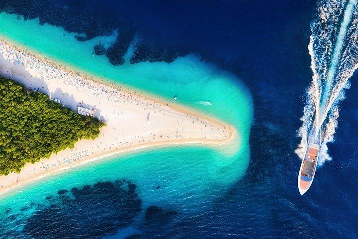 ZLATNI RAT & HVAR への 1 日プライベート ツアー