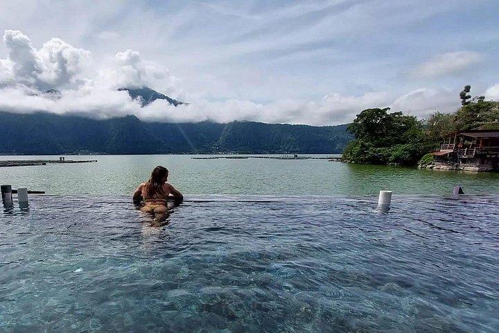 インスタ映えするジャングルスイング付きベストウブドツアー