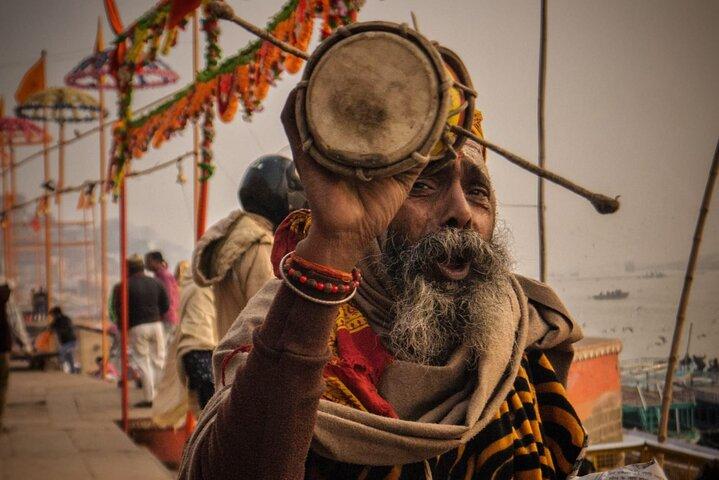Secrets cachés de Varanasi : tradition vibrante (visite guidée)