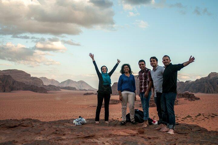 Le vrai Wadi Rum: visite privée d'une journée dans le désert