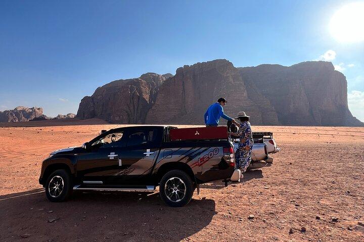 Le vrai Wadi Rum: visite privée d'une journée dans le désert