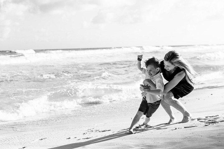 Private Professional Photoshoot in Cancun with Pick up