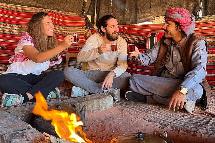 The Real Wadi Rum: Heldagstur i öknen