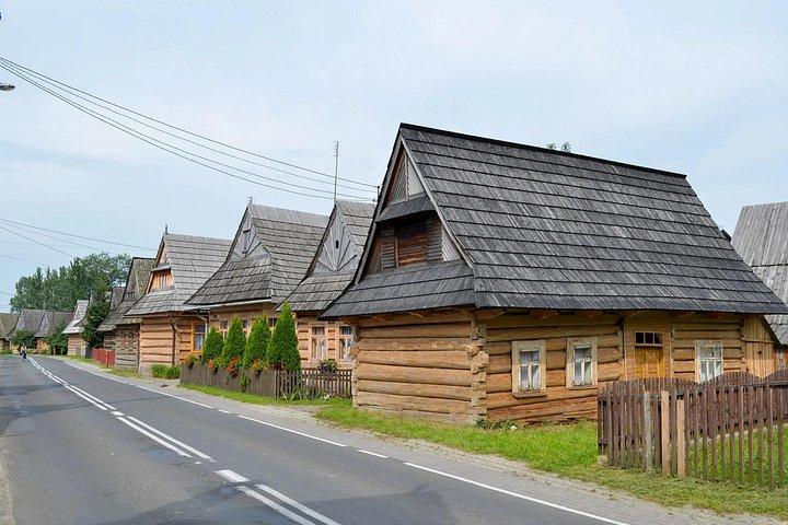 クラクフからの終日ツアーザコパネスノーモービルサーマルバス