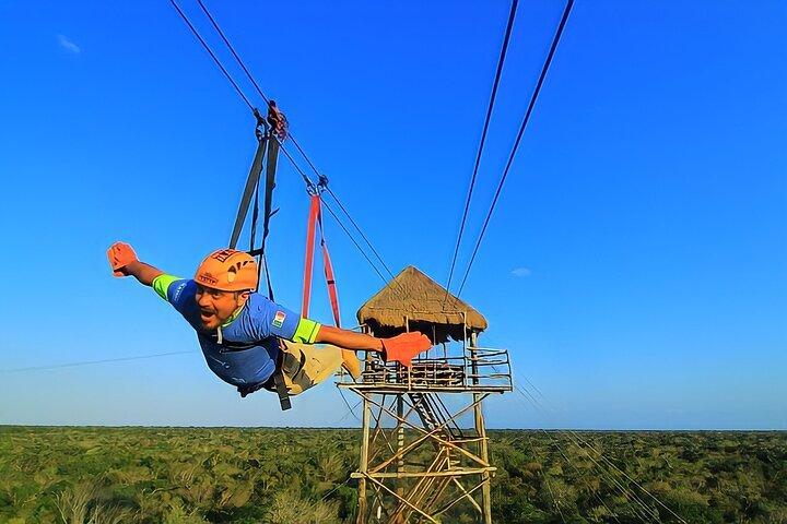 Tour ATV di fascia alta! Zipline e cenote sotterraneo da Tulum