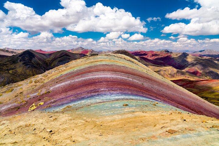 Full-Day Guided Tour to Palccoyo Rainbow Mountain