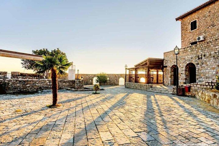 Tour privato di un giorno di Stari Bar & Ulcinj, Montenegro da Tirana