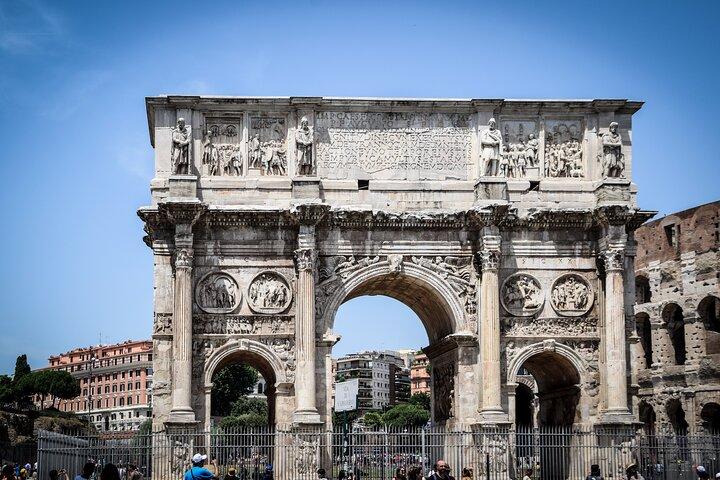 Tour guidato per piccoli gruppi del Colosseo, del Foro e del Palatino