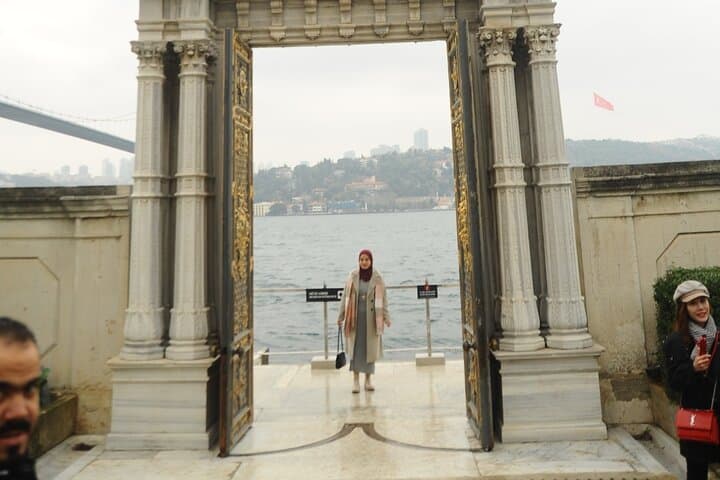 Istanbul: 2 Continents of Bosphorus ( Boat & Lunch )