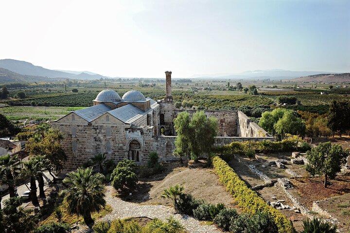 2-Day Private Ephesus & Pamukkale Tour with Flights & Hotel