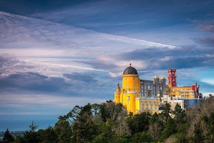 Privat Tuk Tuk Tour Sintra og Cascais hel dag