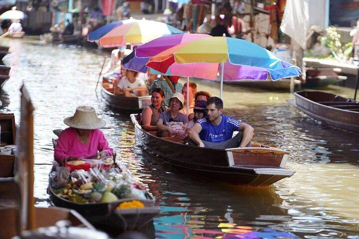 Visita guiada ao Mercado Flutuante e Ayutthaya saindo de Banguecoque