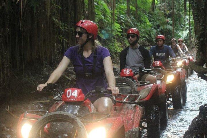 Kuber Bali Atv クワッド バイク アドベンチャー (ランチ付き)