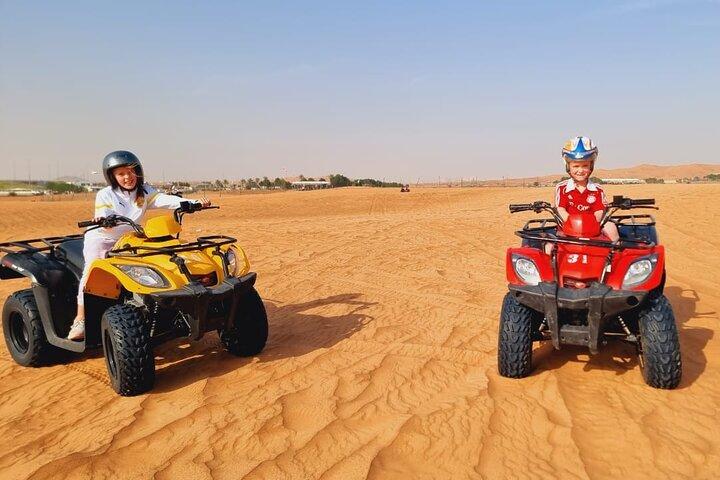 Tour safari nel deserto con quad