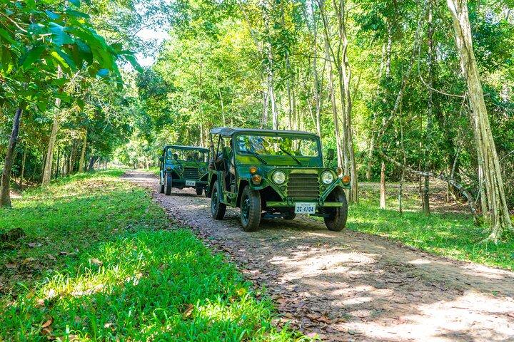 Angkor Temples Jeep Tour / SUV Car Available