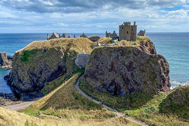 Aberdeen Private Half Day Tour : Dunnottar, Castelos de Crathes + mais