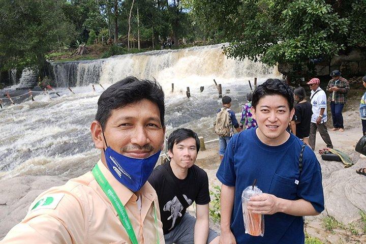 Kulen Waterfall & 1000 Lingas Join-in Tour