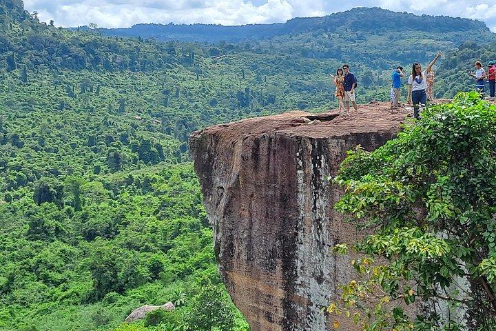 Kulen Waterfall & 1000 Lingas Join-in Tour