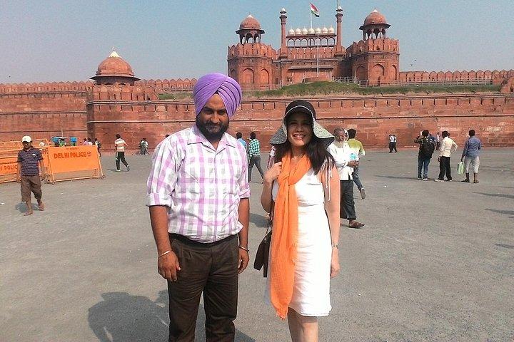 Tour de medio día o día completo por la ciudad de Nueva Delhi con opciones disponibles