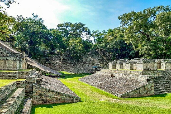 Copan ruiner UNESCO: s världsarv Tour från San Salvador