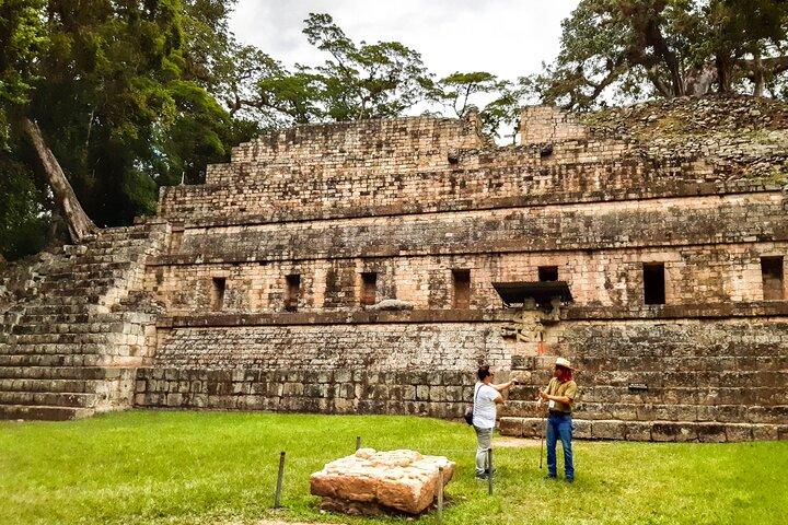 Copan ruiner UNESCO: s världsarv Tour från San Salvador
