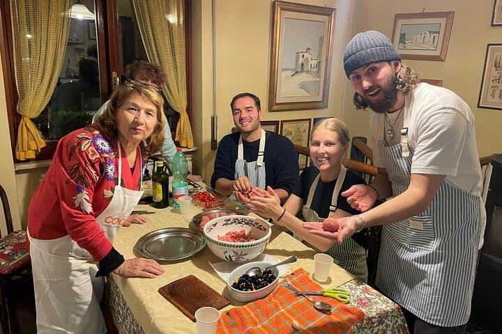 Cooking Class at Daniela's House in Rome