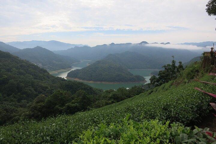 Tour privato di un'intera giornata Taipei Tamsui-Kavalan e Shiding Old Street