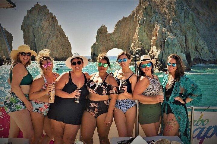 Tour della città di Cabo, degustazione di tequila, crociera snorkeling e pranzo