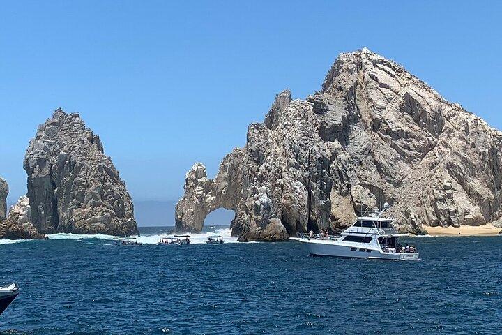 Tour della città di Cabo, degustazione di tequila, crociera snorkeling e pranzo