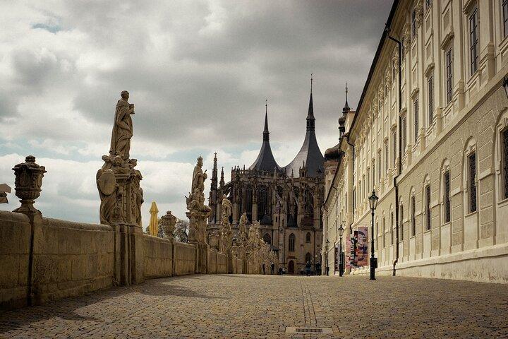 Iglesia de los Huesos y ciudad de plata de la UNESCO Kutná Hora: tour privado