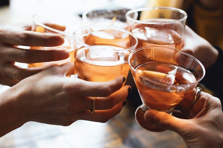 Tour privado de vida noturna em Denver: Cultura, História e Cocktails