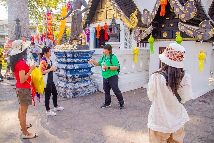 Chiang Mais gamle by og templer guidet vandretur - 3 timer
