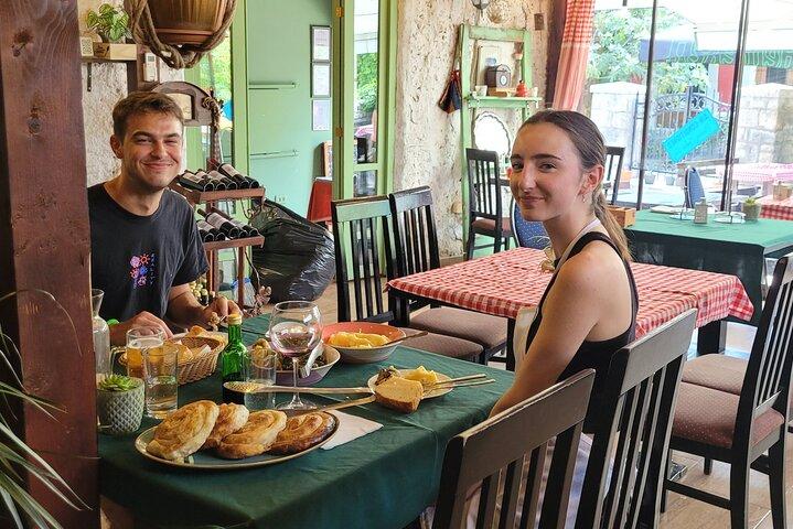 Bosnian Cooking Class in Mostar with Lunch and Drinks