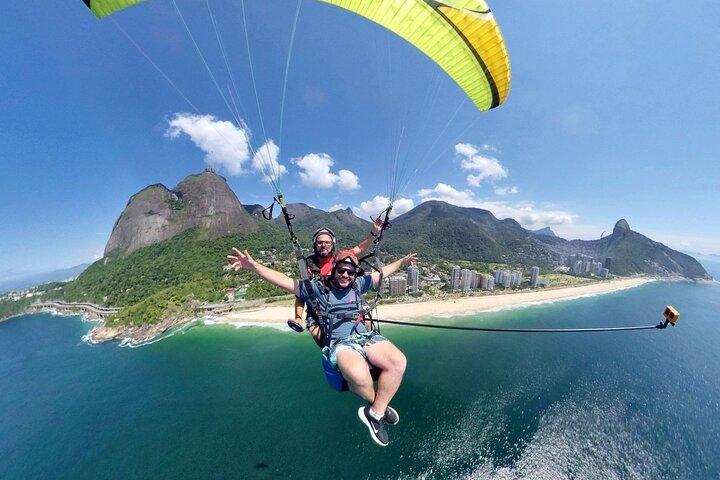 El mejor vuelo en tándem de parapente en Río de Janeiro - Vídeo incluido