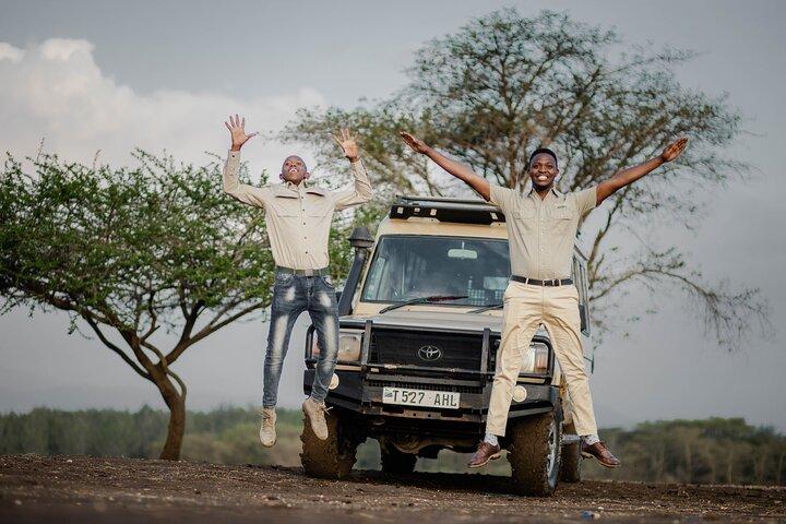 Tour privado de 4 días - Serengeti Ngorongoro y Lago Manyara