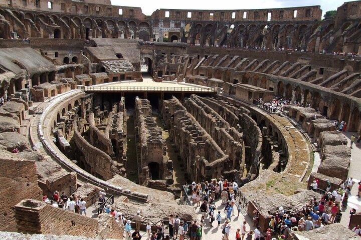 Coliseo, Foro, Palatino con audioguía y opción Arena o Autobús