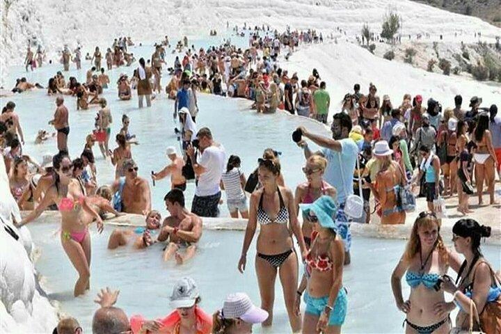 Kusadasi Full-Day Tour to Pamukkale History and Thermal Waters