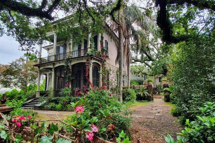 Excursão de bicicleta pelo Garden District e cemitério de Nova Orleans