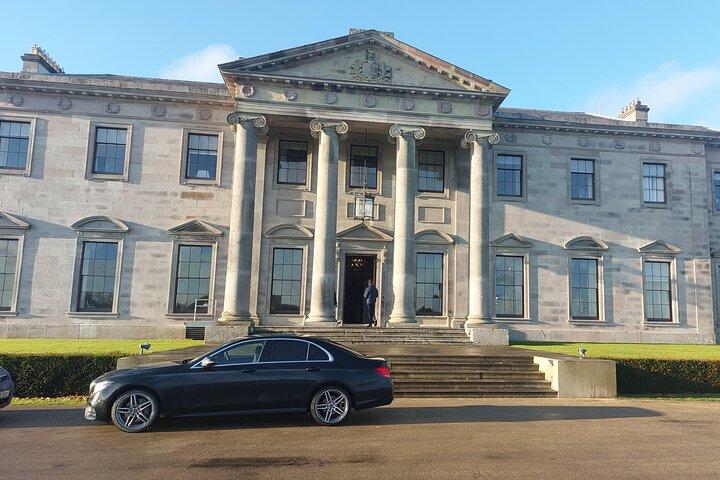 Shannon Airport naar Ballyfin Demesne Private Airport Car Service