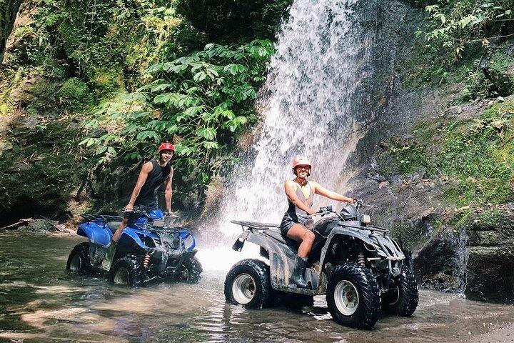 Kuber Bali Atv クワッド バイク アドベンチャー (ランチ付き)