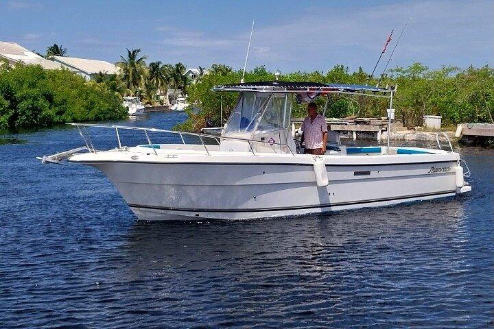 Tour privato in barca alle Isole Cayman
