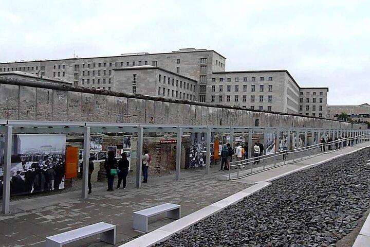 Visite de la ville de Berlin en voiture privée