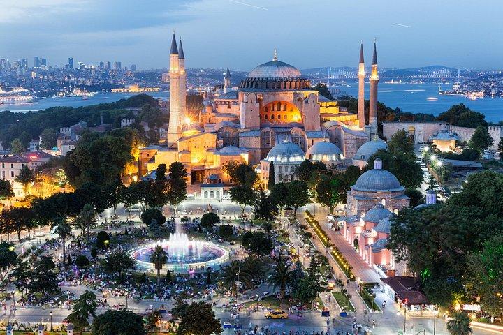 Istanbul Combo: Bosphorus Cruise and Classic City Tour