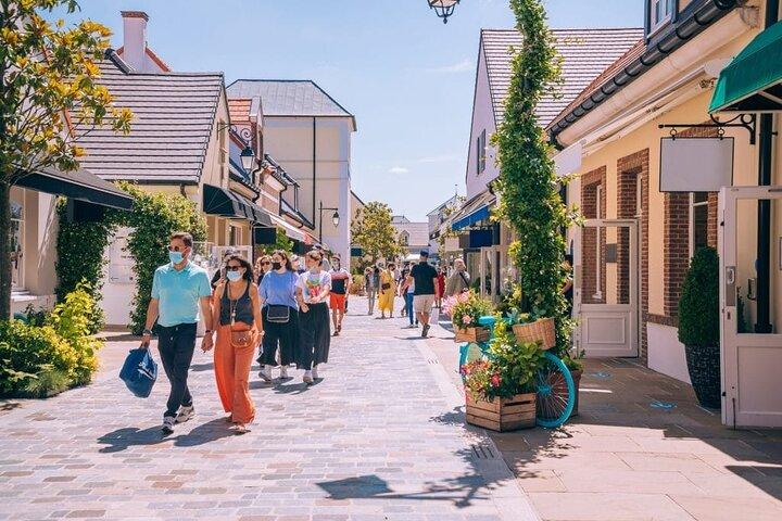 La Vallée Village-Parisian Chic Outlet Compras Excursão spot-privada