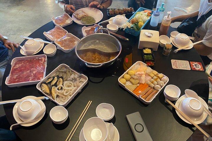 Visites gastronomiques avec de charmants étudiants universitaires