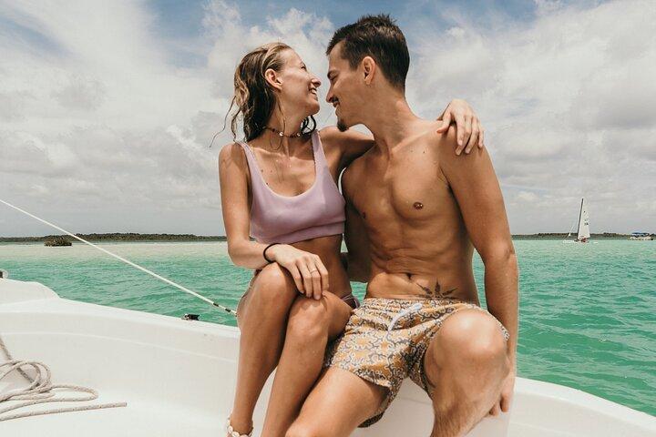 Privat seglingstur i Bacalar Lagoon