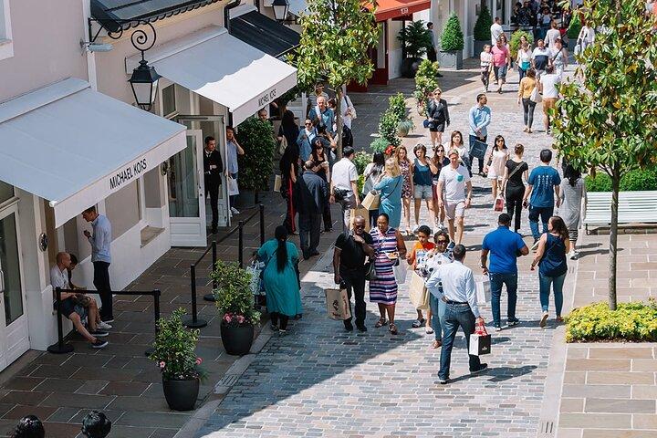 Día de compras en La Vallée Village desde París