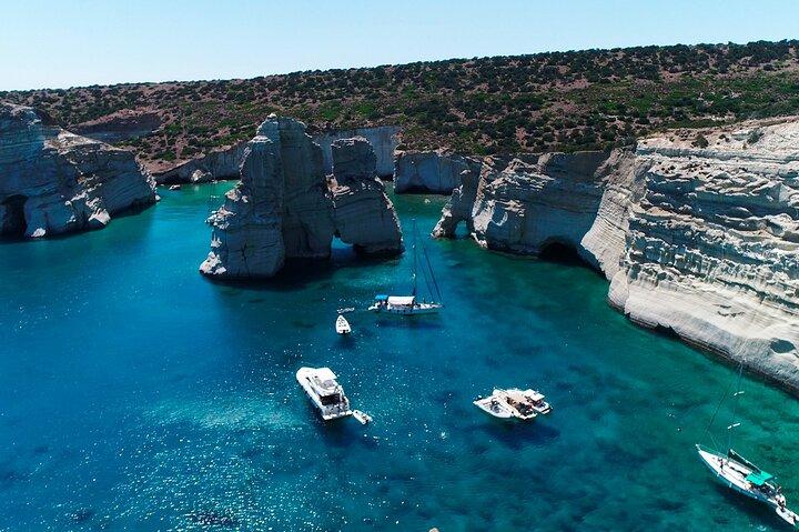 Visite privée d'une journée sur l'île de Milos