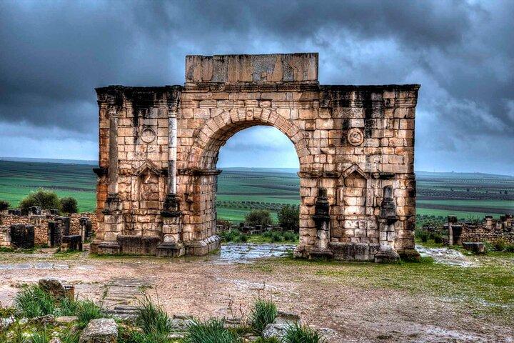 Excursión de un día desde Fez a Meknes, Volubilis, Moulay Idriss